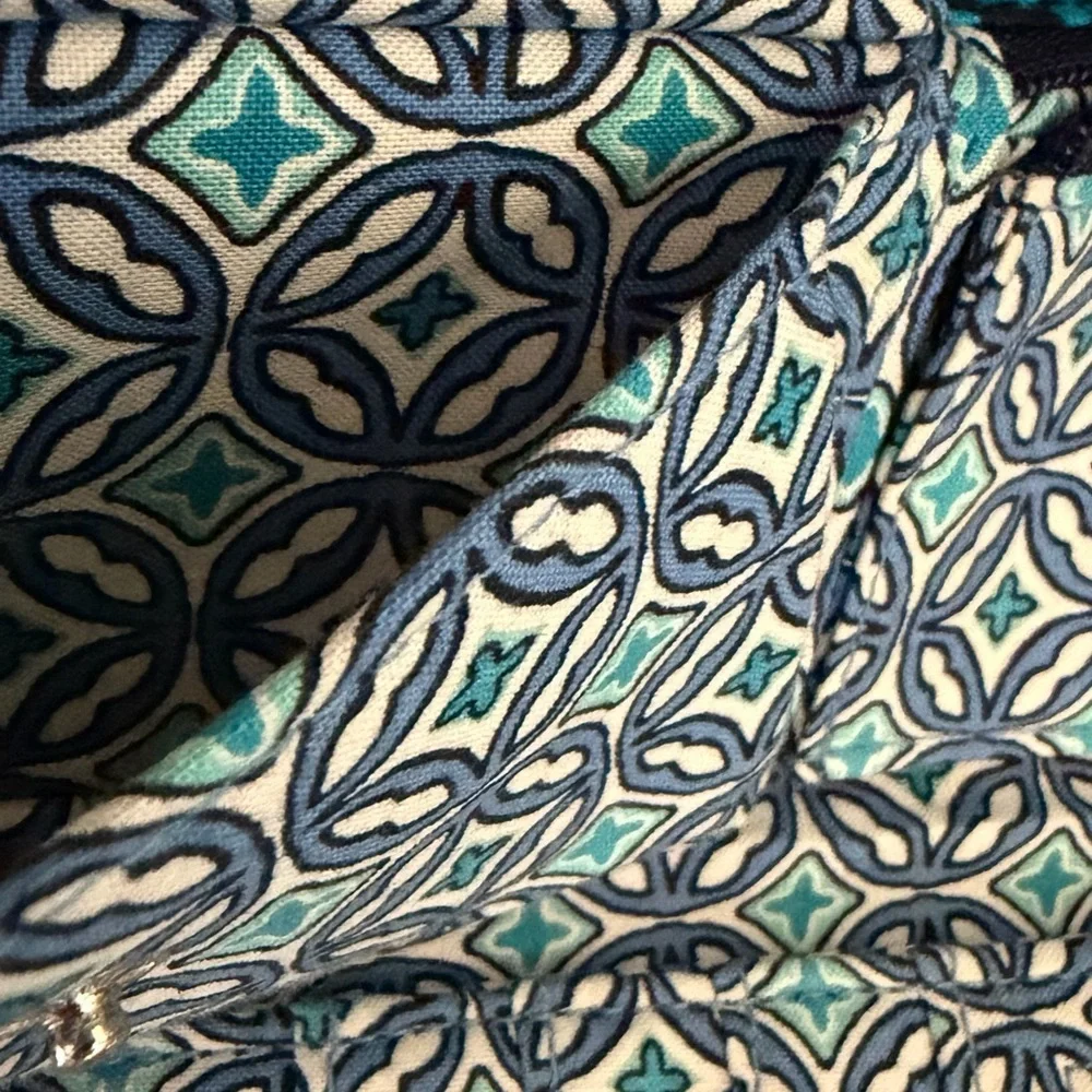 Vera Bradley Retired Mod Floral Blue Small tri-fold Wallet - Picture 8 of 11